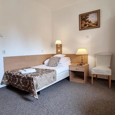 Hotel Boncza 3*